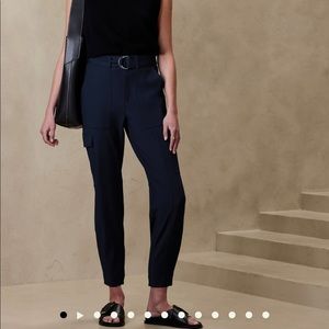 Banana republic slim stretch cargo pants